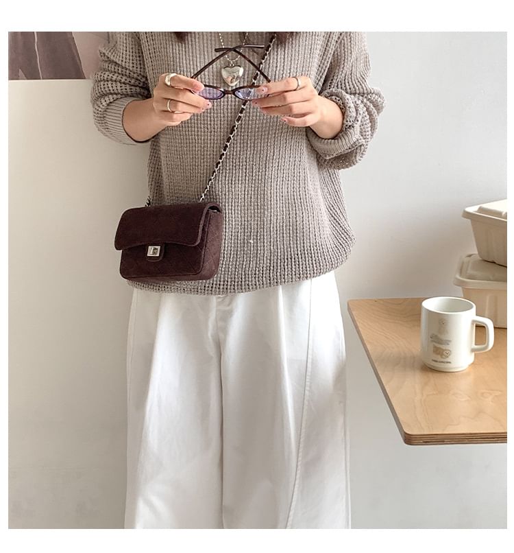 Flap Strap Crossbody Quilted Chain Bag