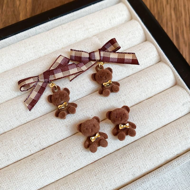 Bear Drop / Earring Stud Bow