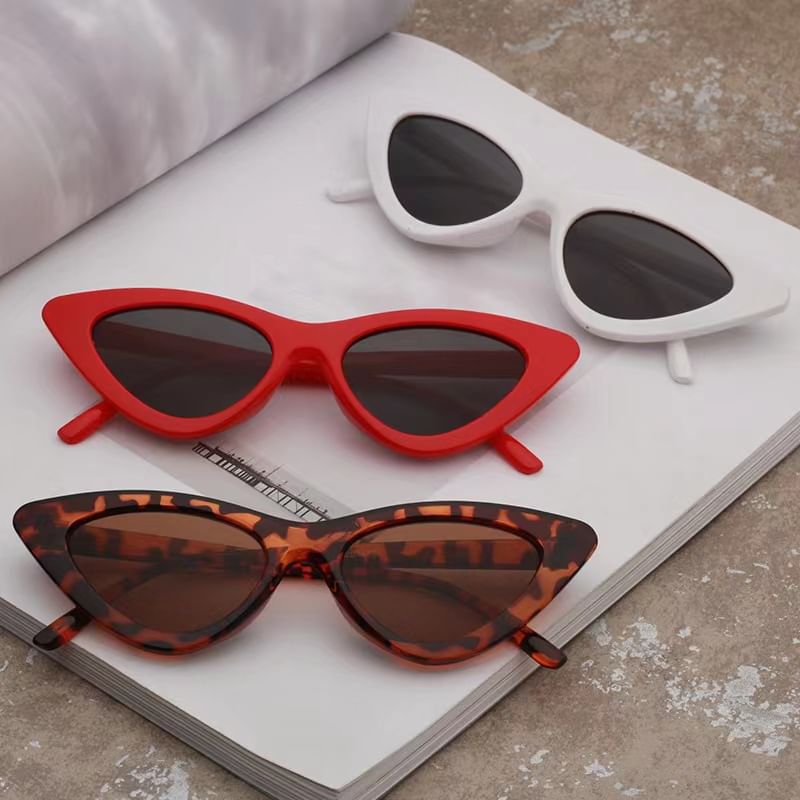 Cat Eye Plastic Sunglasses