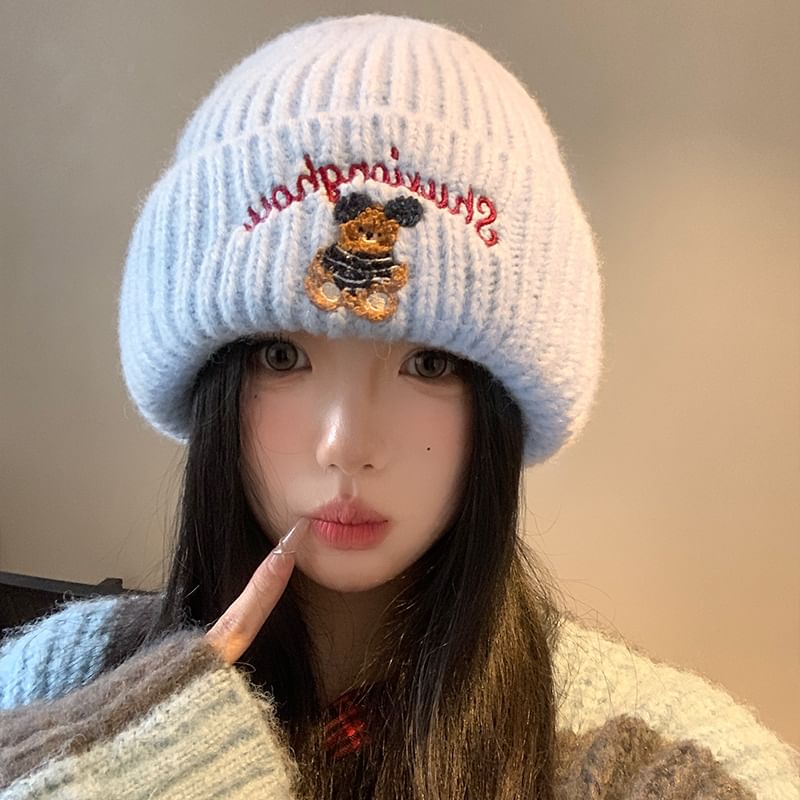 Beanie Embroidery Bear