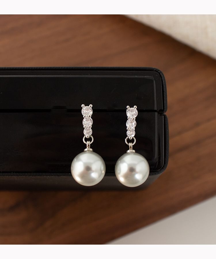 Alloy Dangle Earring Faux Rhinestone Pearl