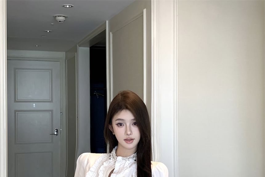 Crop Ruffle Long-Sleeve Plain Shirt