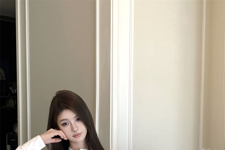 Crop Ruffle Long-Sleeve Plain Shirt