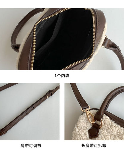 Crossbody Shearling Faux Bag Heart