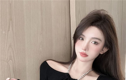 Long-Sleeve Halter Neck Off-Shoulder Plain Asymmetrical Slim Fit Tee