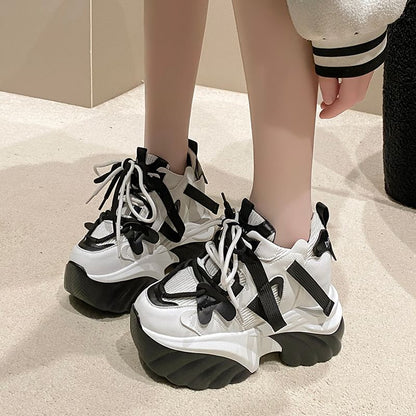 Lace-Up Sneakers Platform