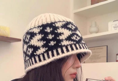 Knit Diamond Beanie Jacquard