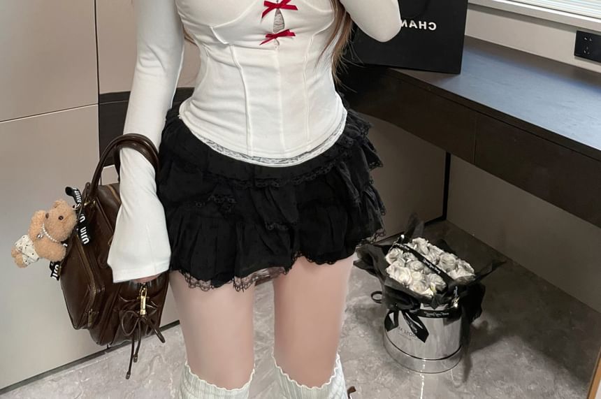 Square Lace Trim Neck Top Long-Sleeve