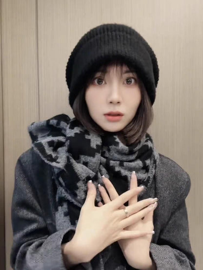 Beanie Patterned / Plain