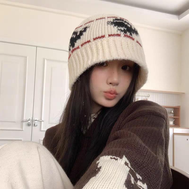 Beanie Ribbed Patterned