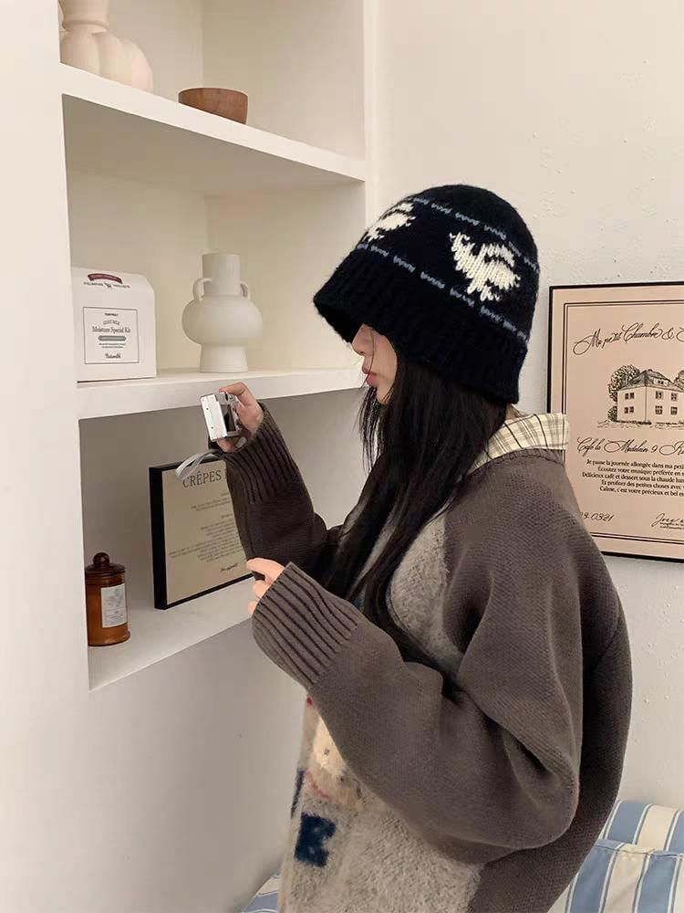 Beanie Ribbed Patterned