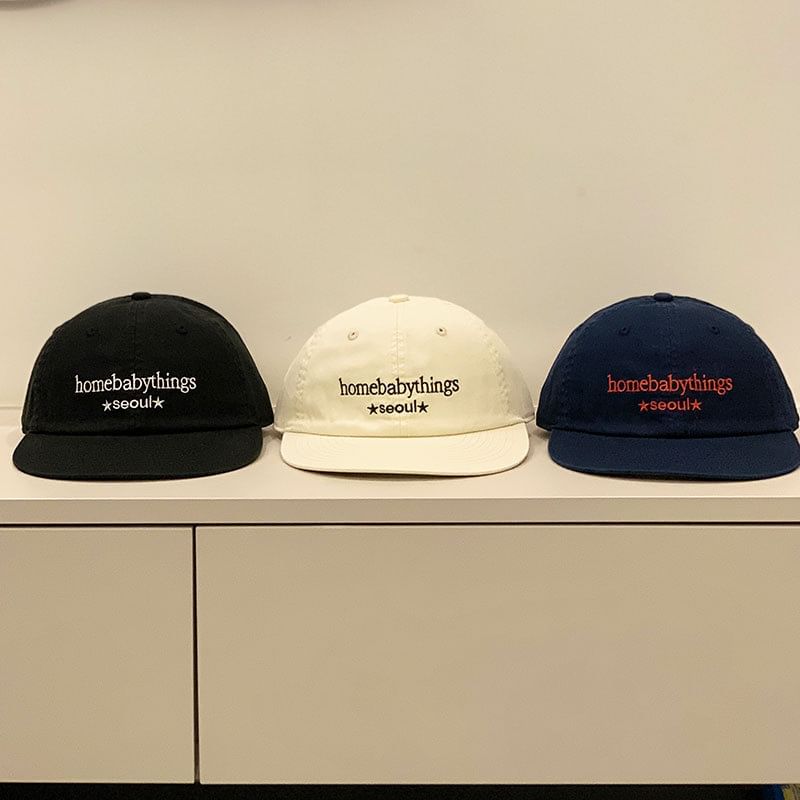 Cap Embroidered Letter