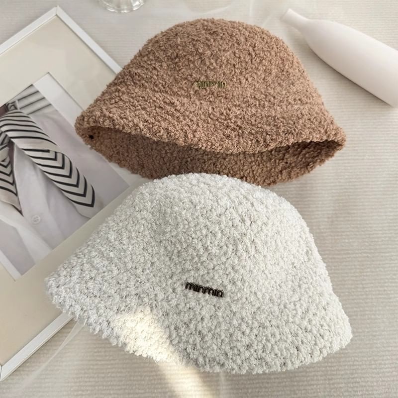 Hat Stud Bucket Letter