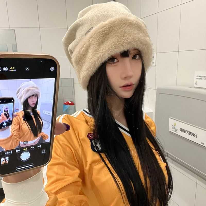 Panel Beanie Fluffy Plain