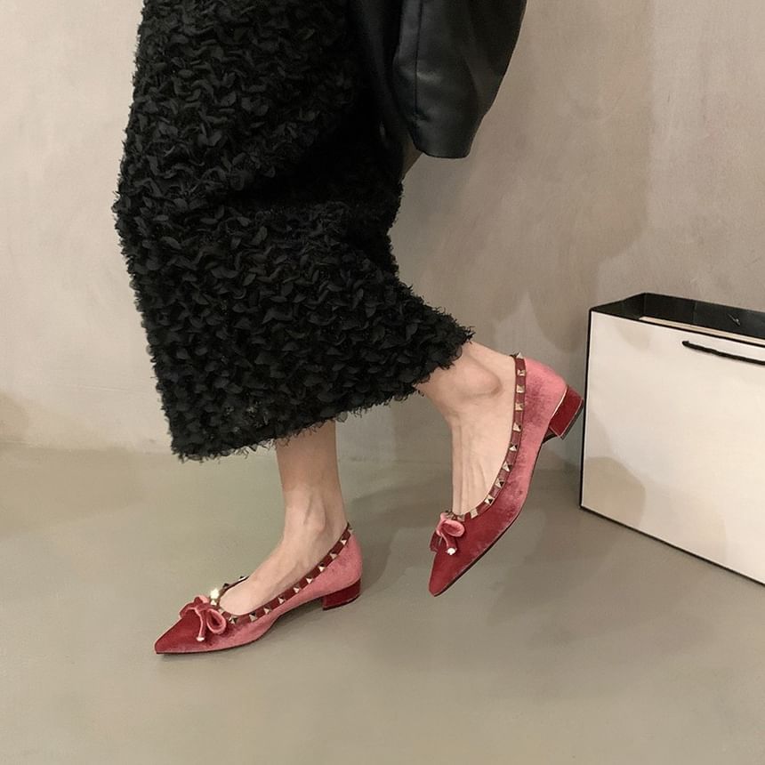 Studded Toe Velvet Pointed Pumps Bow