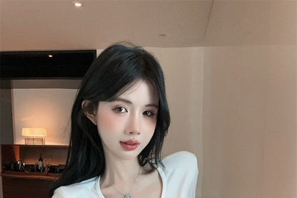 V-Neck Plain Slit Fit T-Shirt Long-Sleeve Slim