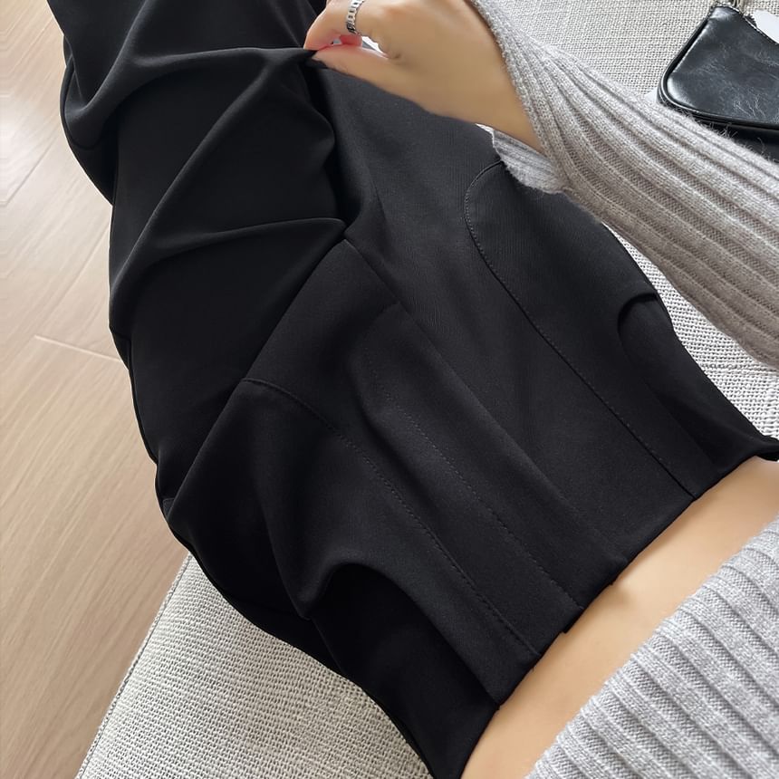 High (Various Loose Suit Designs) Plain Rise Pants Fit