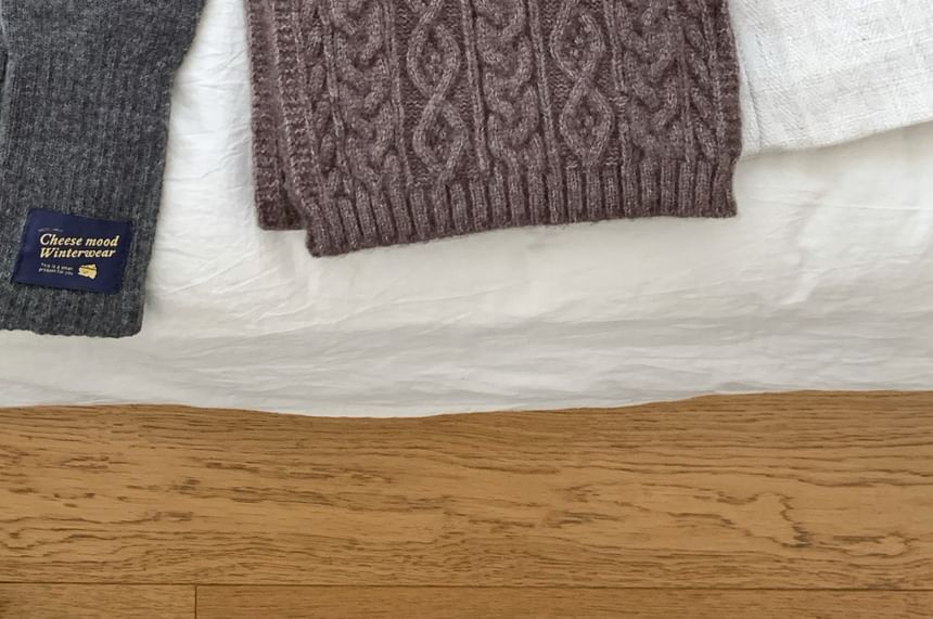 Cable-Knit Plain Scarf