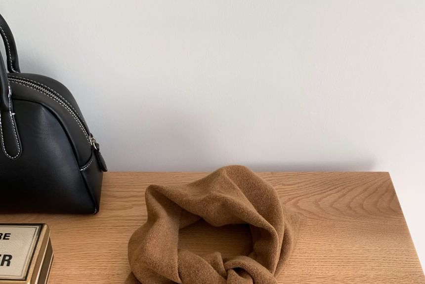 Scarf Heart Buttoned