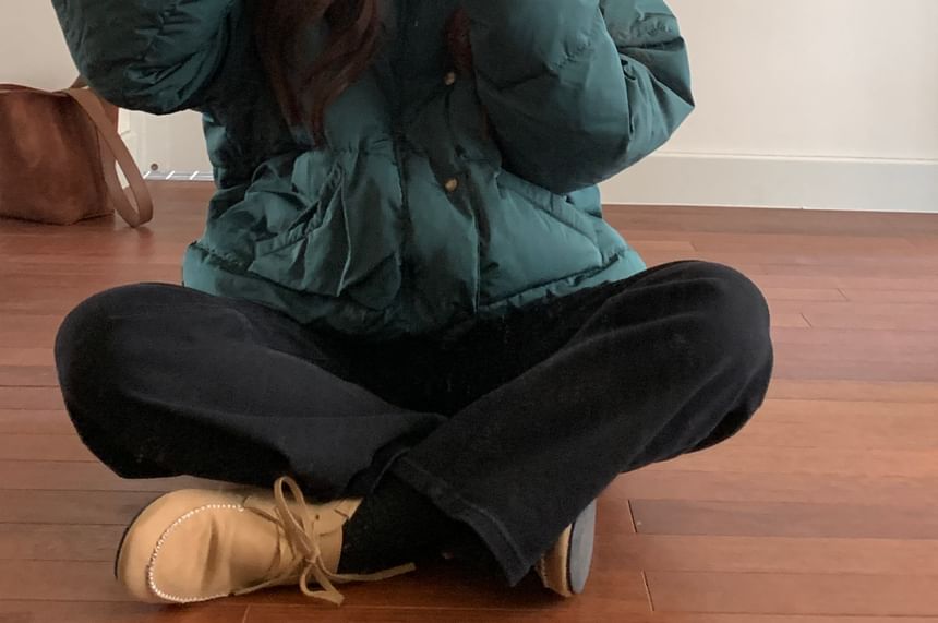 Fluffy Trapper Applique Hat Plain Trim