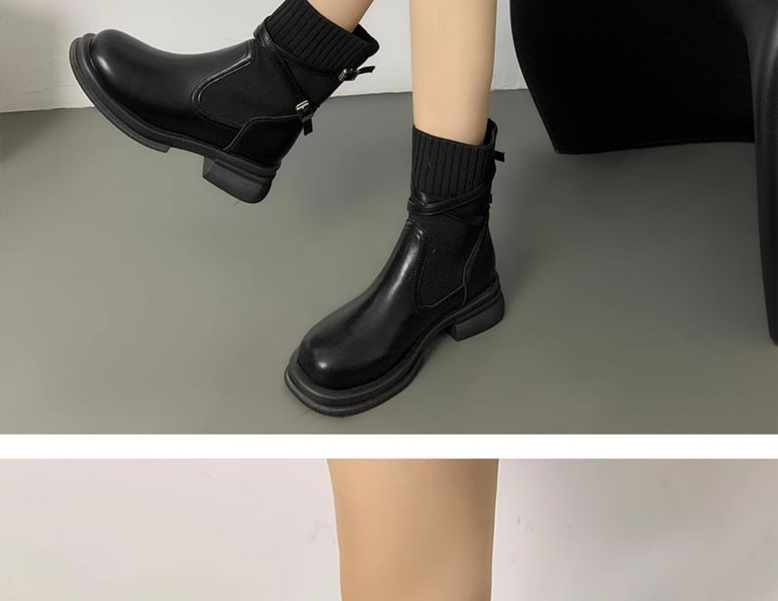 Buckled Boots Knit Panel Short Platform