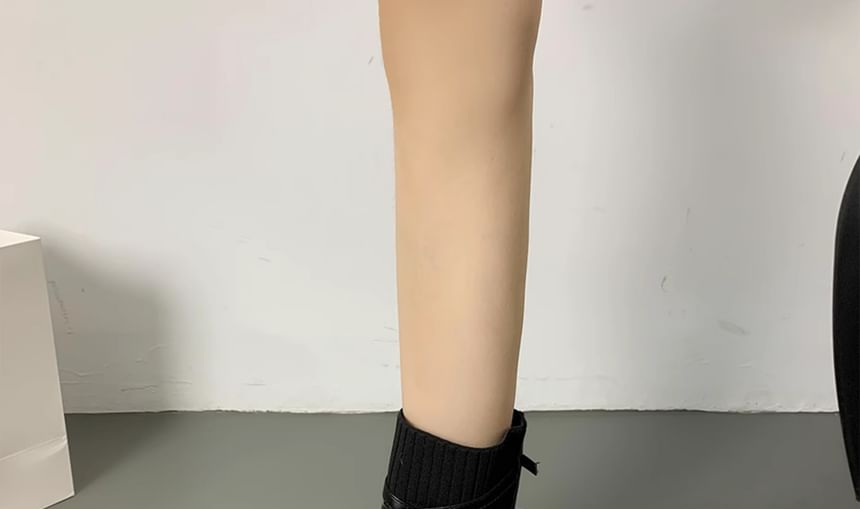 Buckled Boots Knit Panel Short Platform