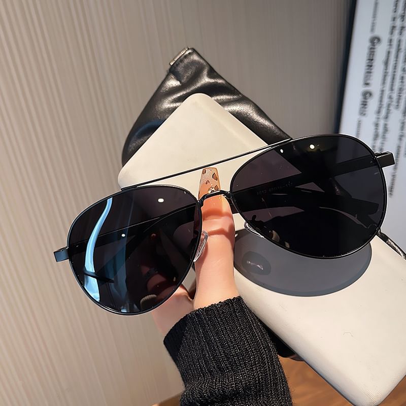 Plain Aviator Sunglasses