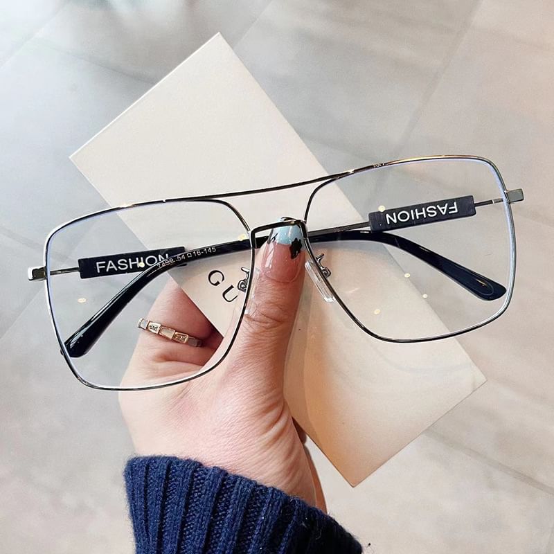 Thin Frame Eyeglasses