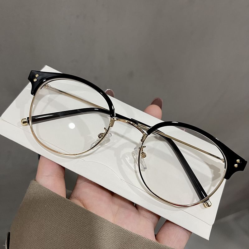Thin Frame Round Eyeglasses