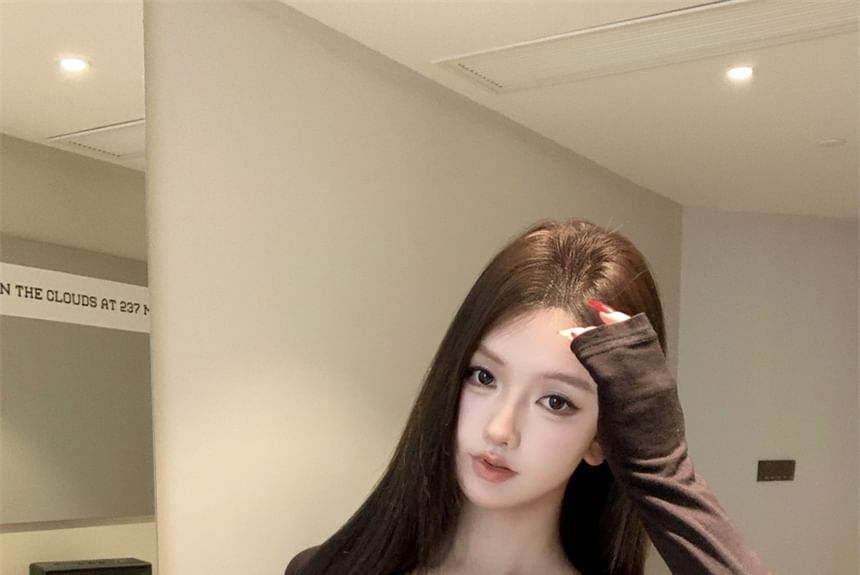 T-Shirt Plain Long-Sleeve Cold-Shoulder Lace-Up