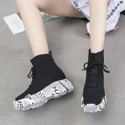 Short Lace-Up Boots Printed Platform