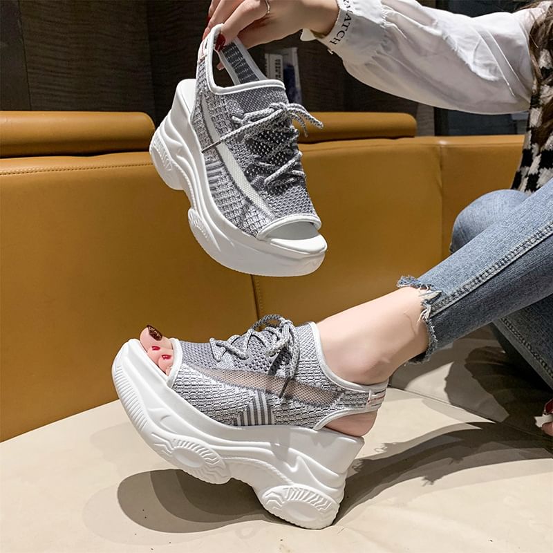 Sneakers Platform Peep-Toe Cutout