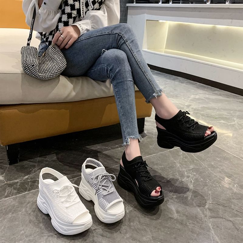Sneakers Platform Peep-Toe Cutout