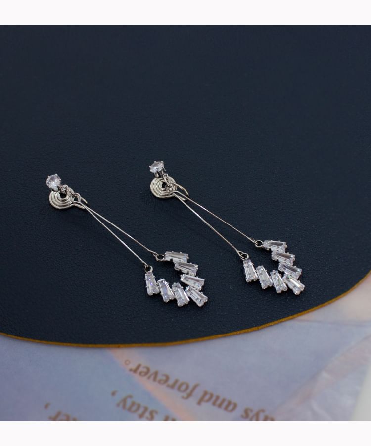 Earring Rhinestone Geometric Drop On / Clip