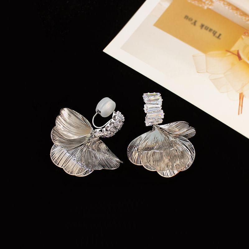 / Drop Rhinestone Earring Clip Petal On