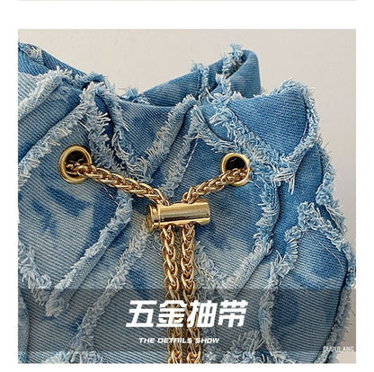 Strap Bucket Bag Frayed Drawstring Chain