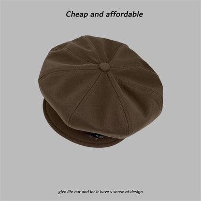 Plain Newsboy Cap Buttoned
