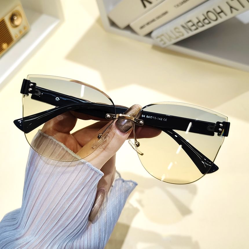 Oval Sunglasses Rimless
