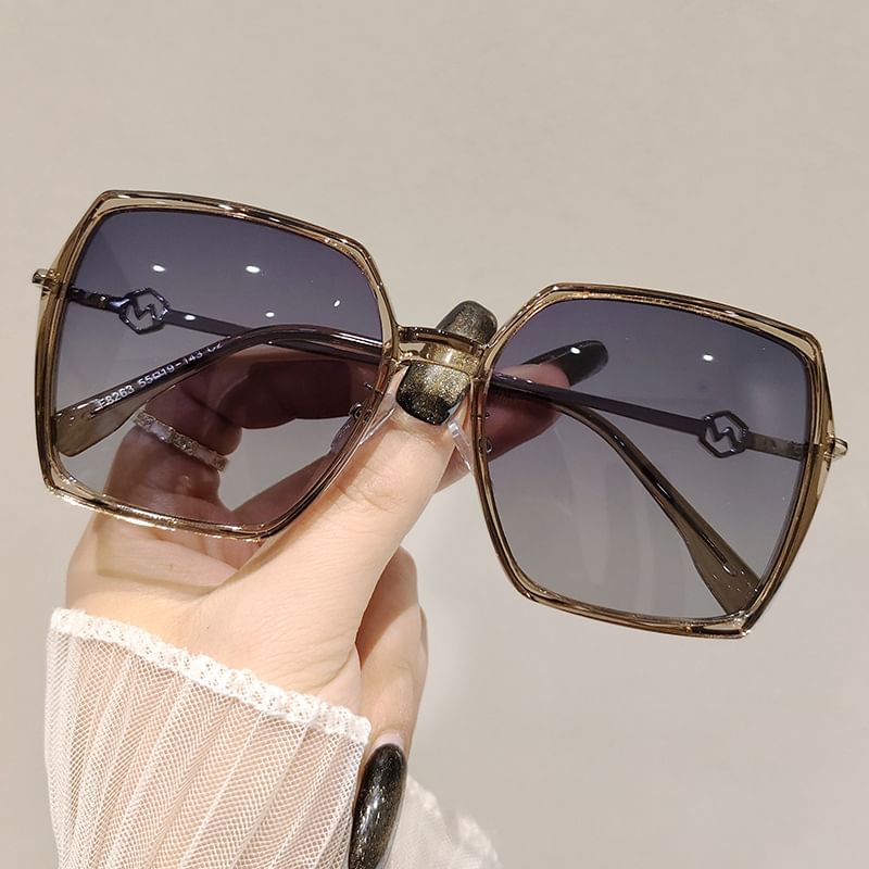 Oversized Geometric Sunglasses