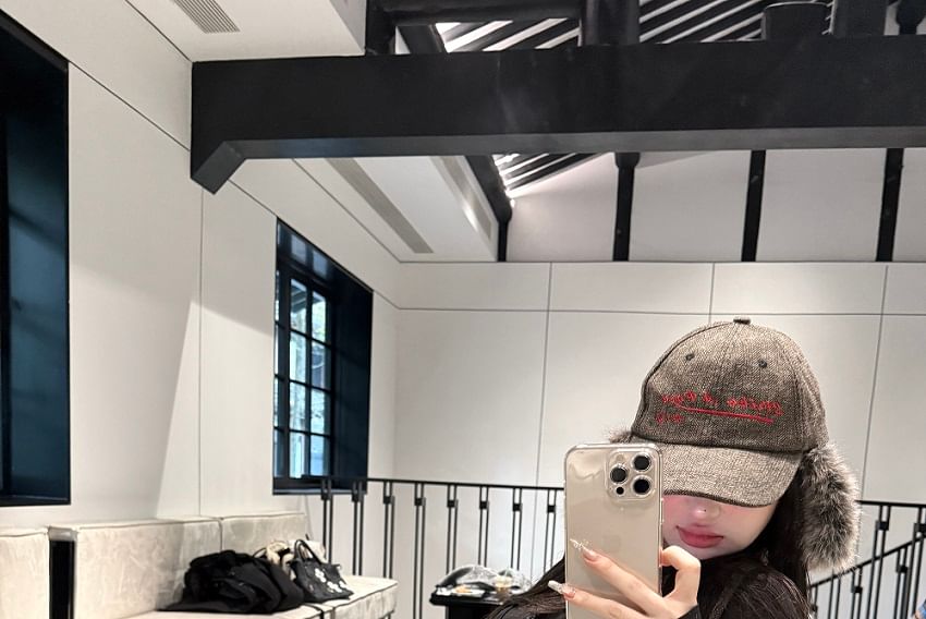 Pleated Inverted Plain Tee Cropped Pants Leg Rise Wide Low Collar / Long-Sleeve