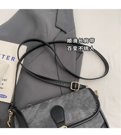 Contrast Faux Crossbody Leather Bag Piping