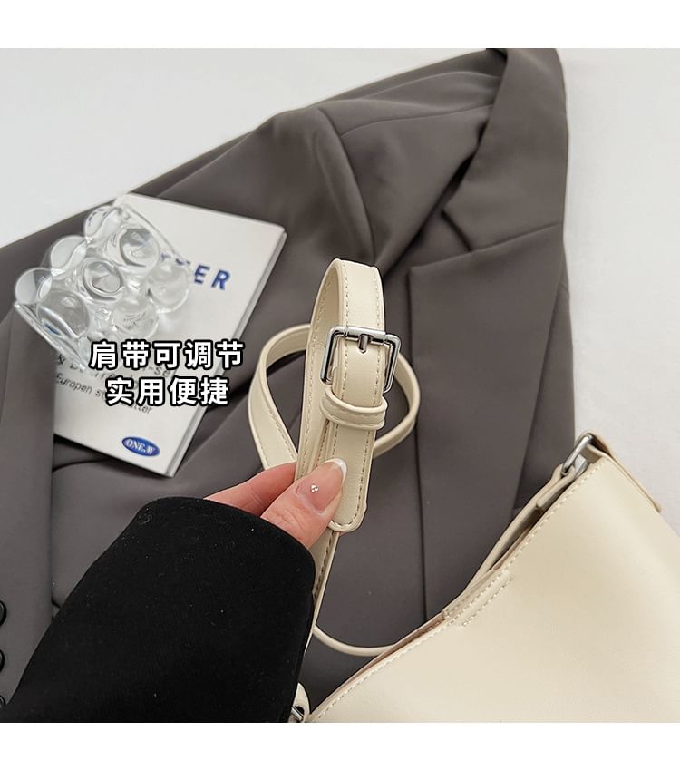 Faux Bag Leather Bucket Plain