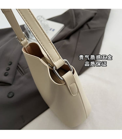 Faux Bag Leather Bucket Plain