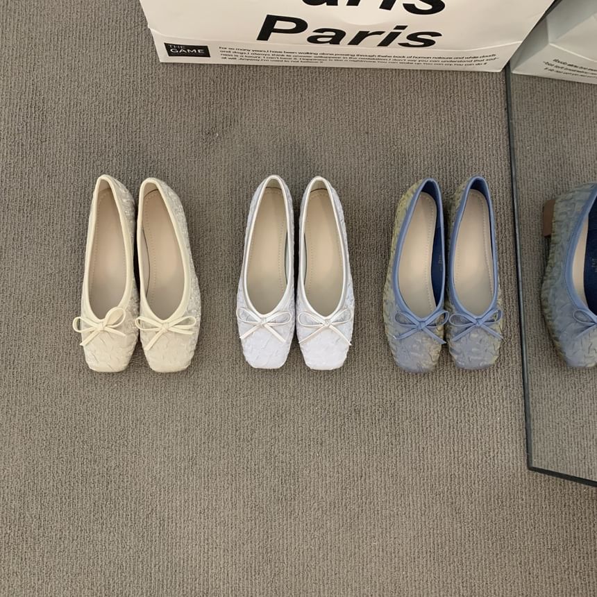 Square-Toe Flats Bow