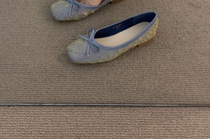 Square-Toe Flats Bow