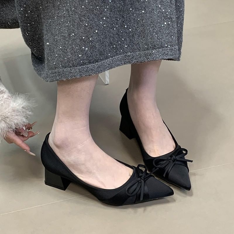 Pumps Bow Chunky Heel