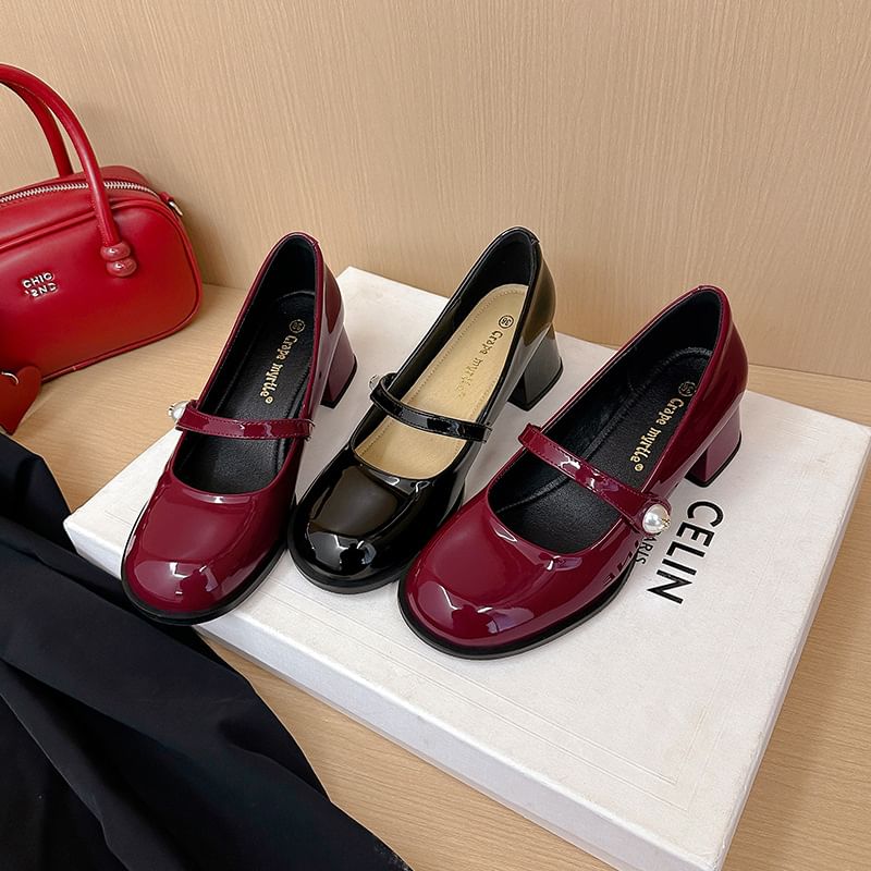 Round Jane Mary Block Toe Heel Pumps