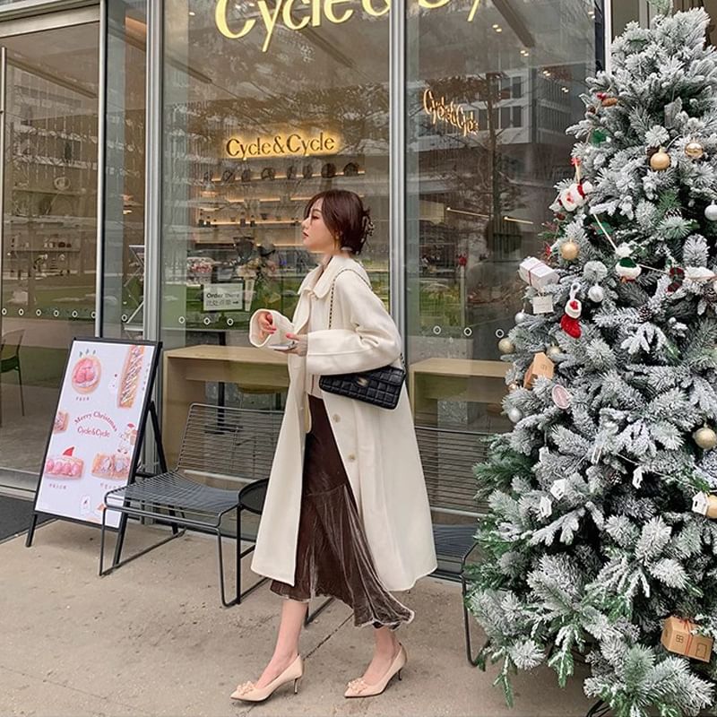 Pointed Heel Kitten Rhinestone Pumps