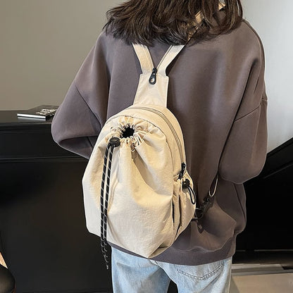 Sac à dos multi-poches avec cordon de serrage