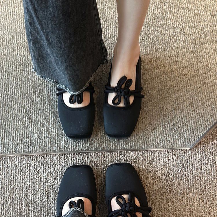 Frog Toe Square Jane Buttoned Flats Mary Plain